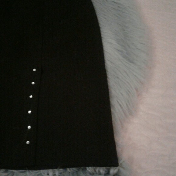 4/$13 Black jewel skirt - Picture 2 of 3